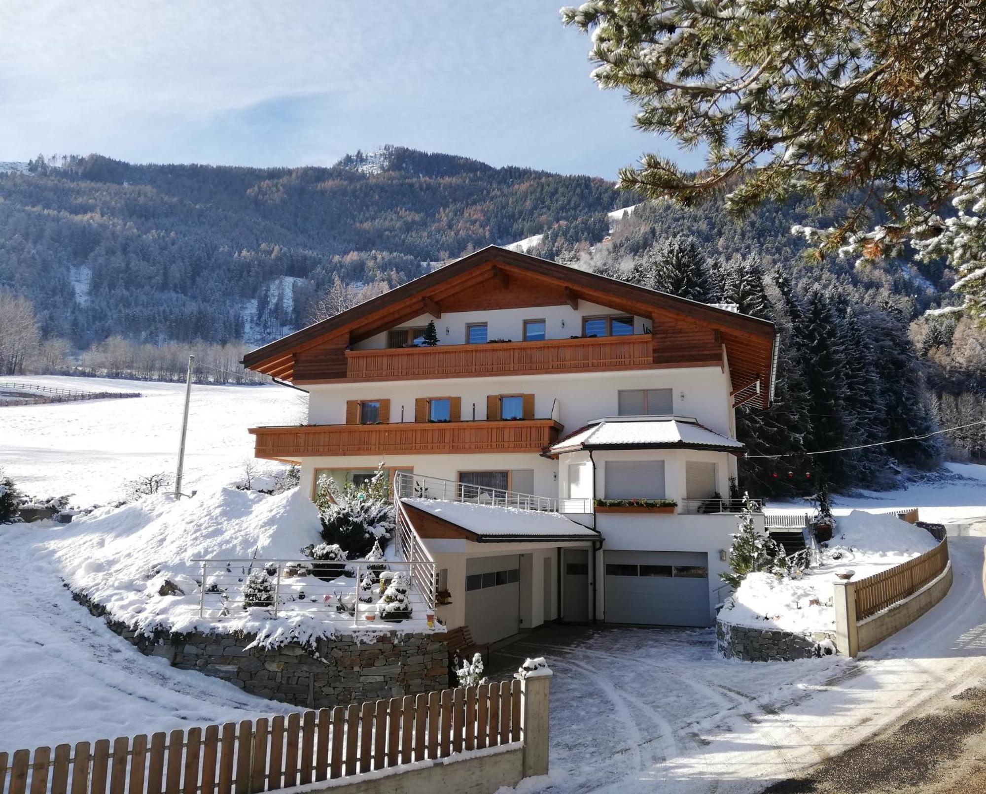 Pramstaller Apartments San Lorenzo di Sebato Exteriör bild